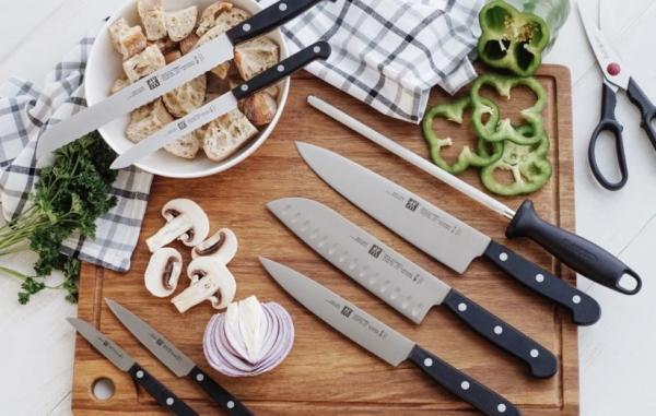 11 نکته که هنگام خرید چاقوی آشپزخانه باید در نظر بگیرید